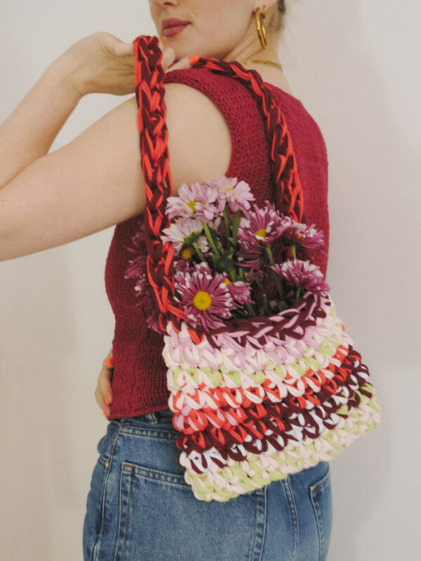Crochet shoulder bag