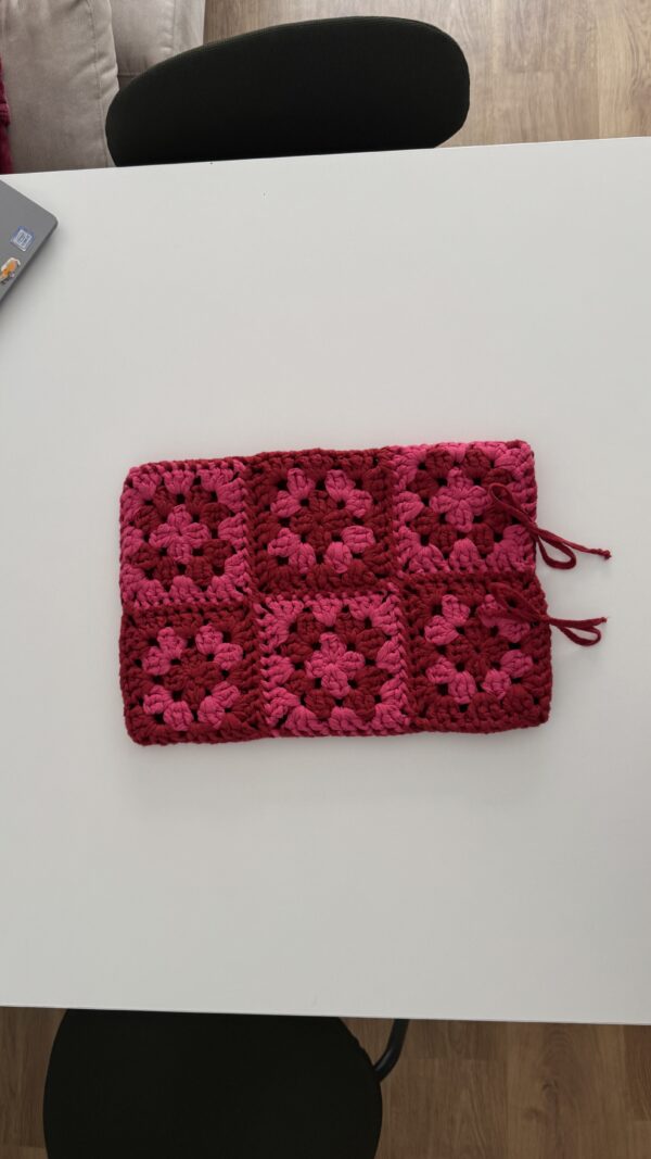 Patterned Crochet Laptop Case - Image 2